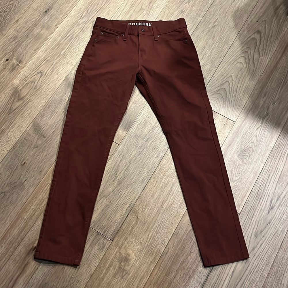 NWOT DOCKERS | brick red jean cut slim fit, 28x30